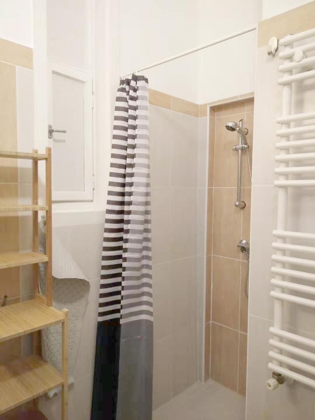 E34 Apartamento Budapeste Exterior foto