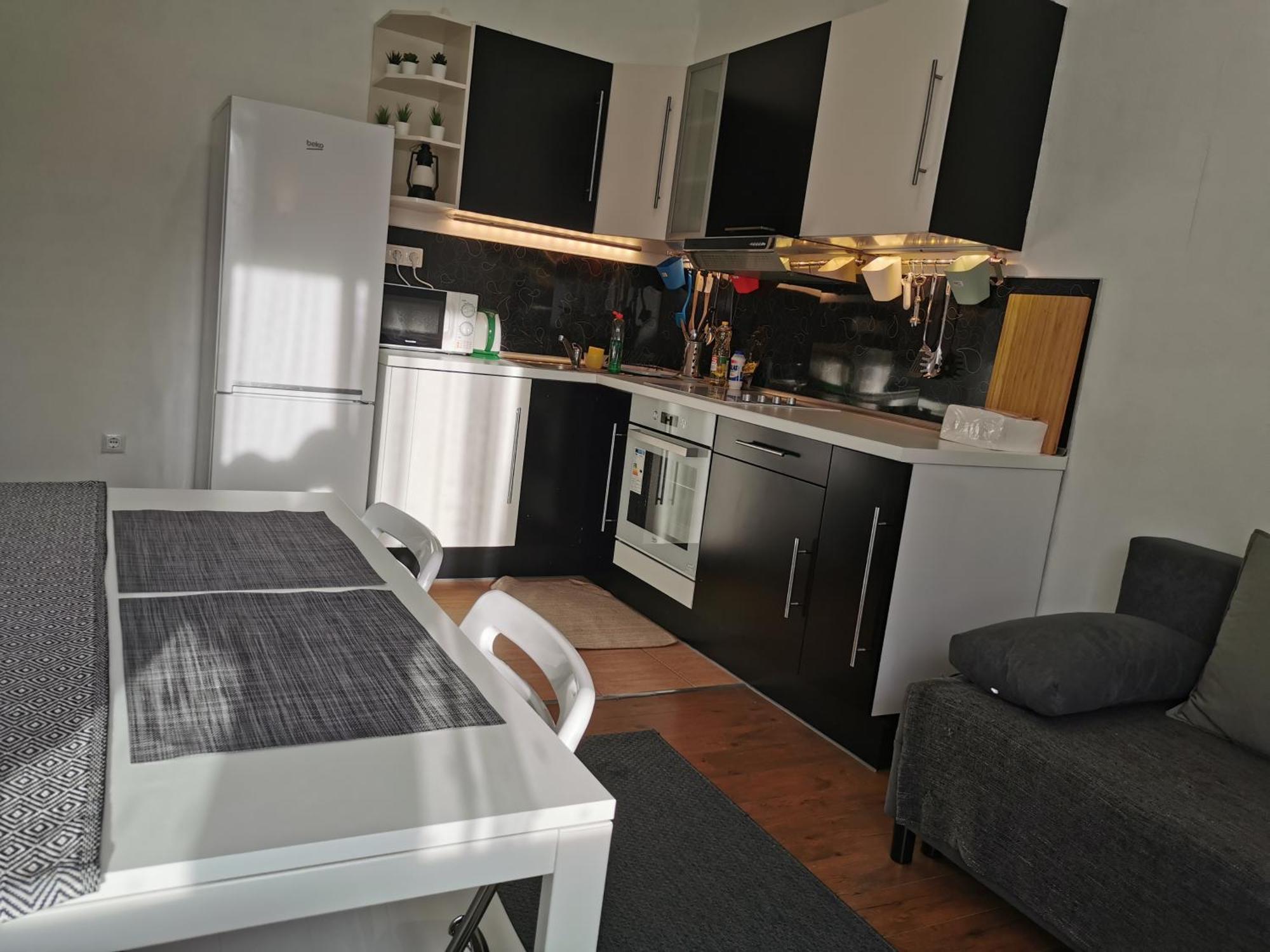 E34 Apartamento Budapeste Exterior foto