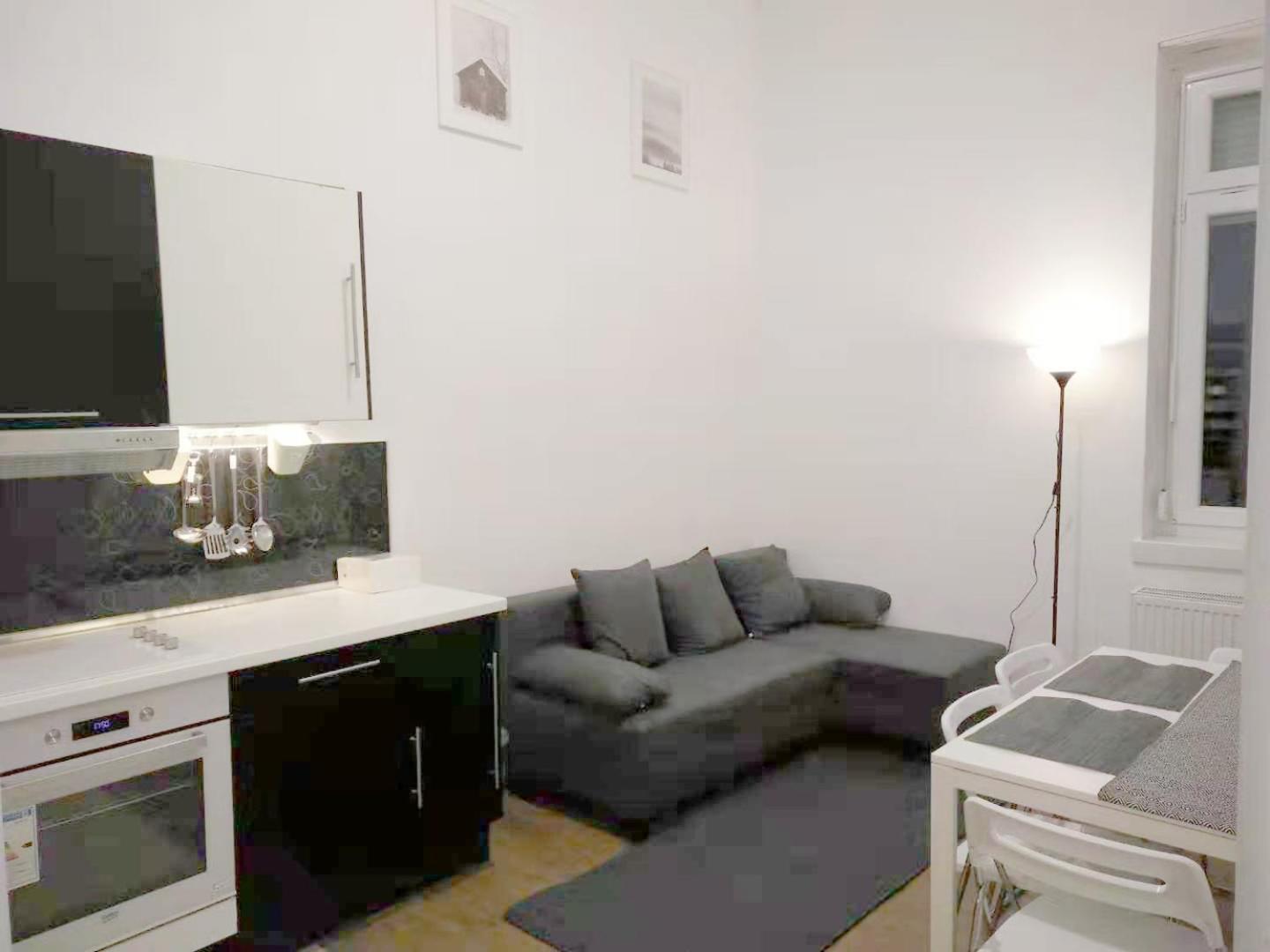 E34 Apartamento Budapeste Exterior foto